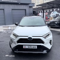 88cc4b97-e0d8-4320-a63b-b2cd44b624a6 Toyota RAV 4, 2021