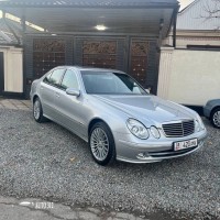 Mercedes-Benz E Class, 2002