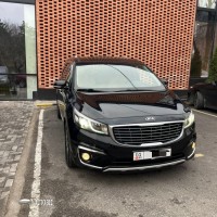 KIA Carnival, 2017